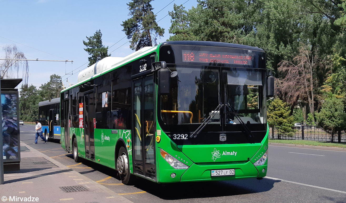 Алматы, Zhong Tong LCK6125HGAN № 3292