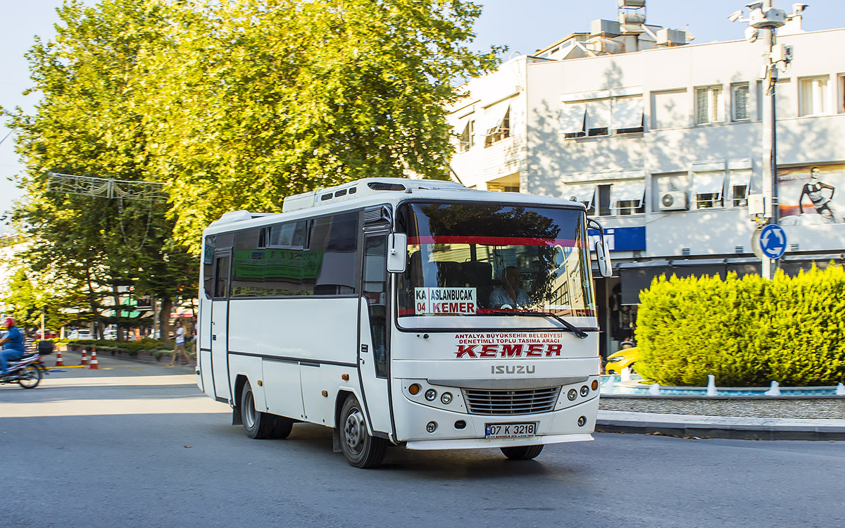 Турция, Anadolu Isuzu Royal № 07 K 3218