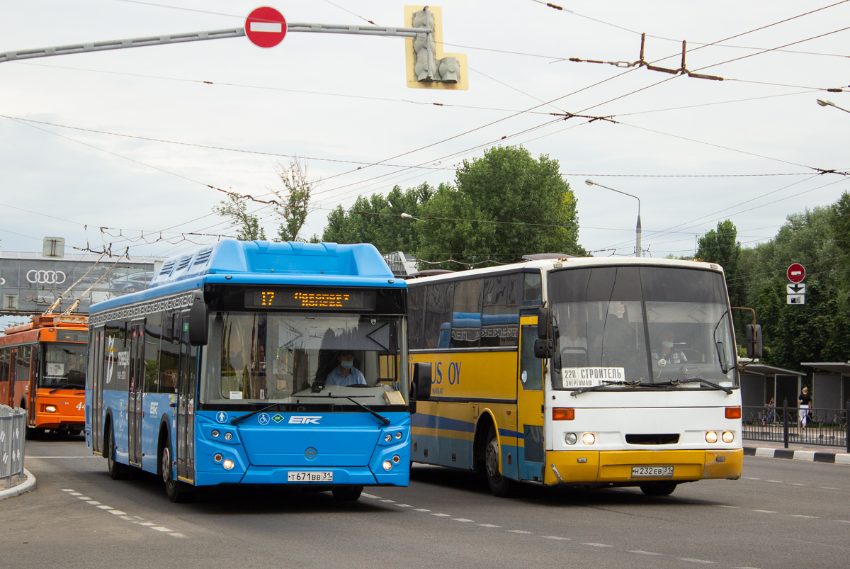 Белгородская область, ЛиАЗ-5292.67 (CNG) № Т 671 ВВ 31