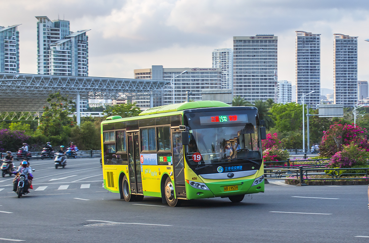 Китай, Yutong ZK6850HNG2 № 426
