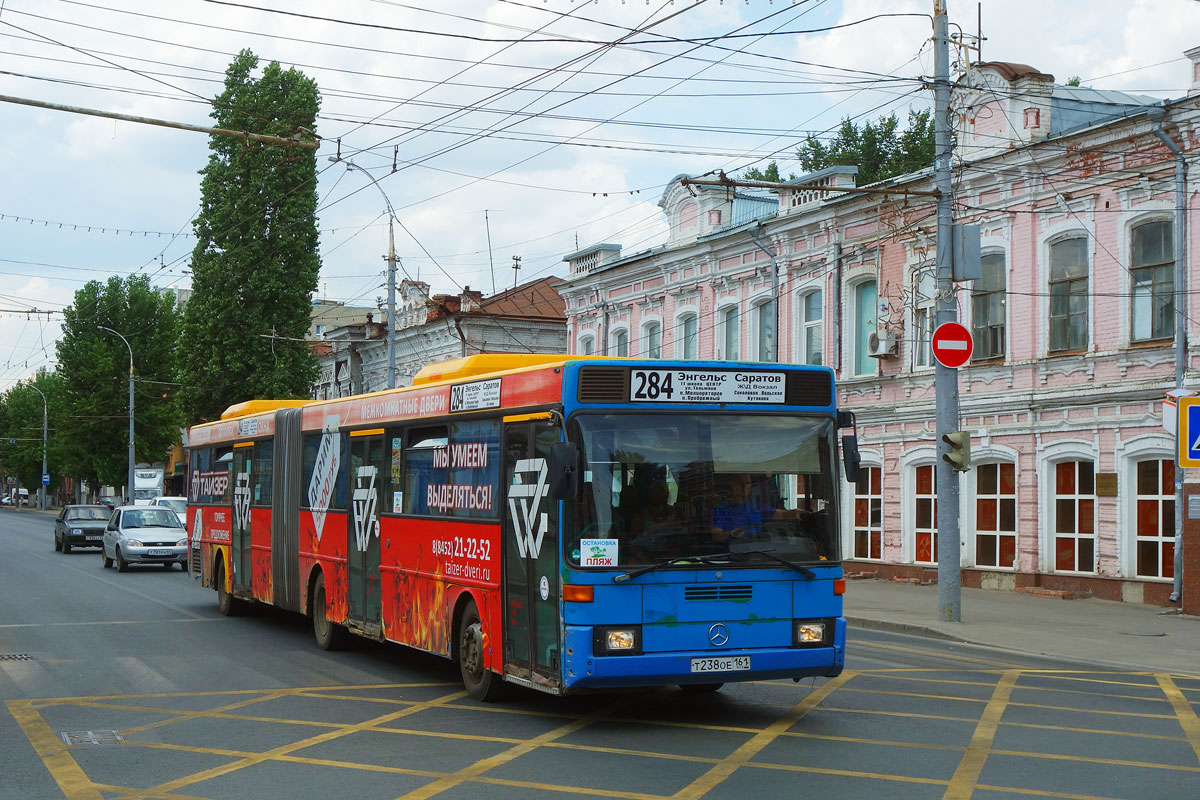 Obwód saratowski, Mercedes-Benz O405G Nr Т 238 ОЕ 161