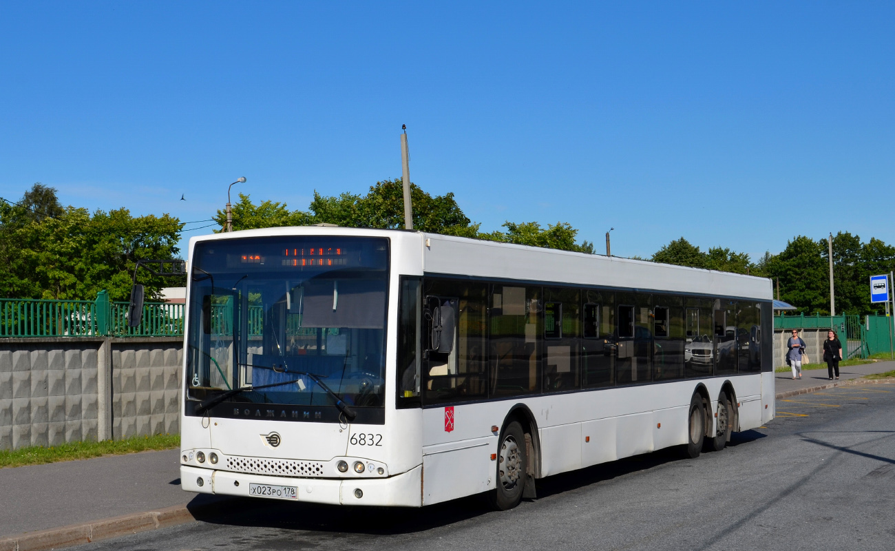 Санкт-Петербург, Волжанин-6270.06 