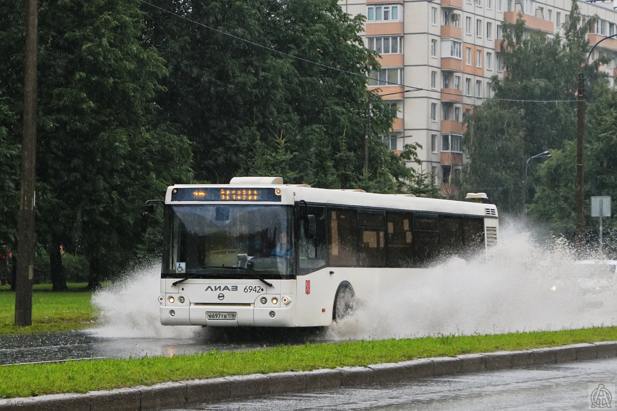 Санкт-Петербург, ЛиАЗ-5292.60 № 6942