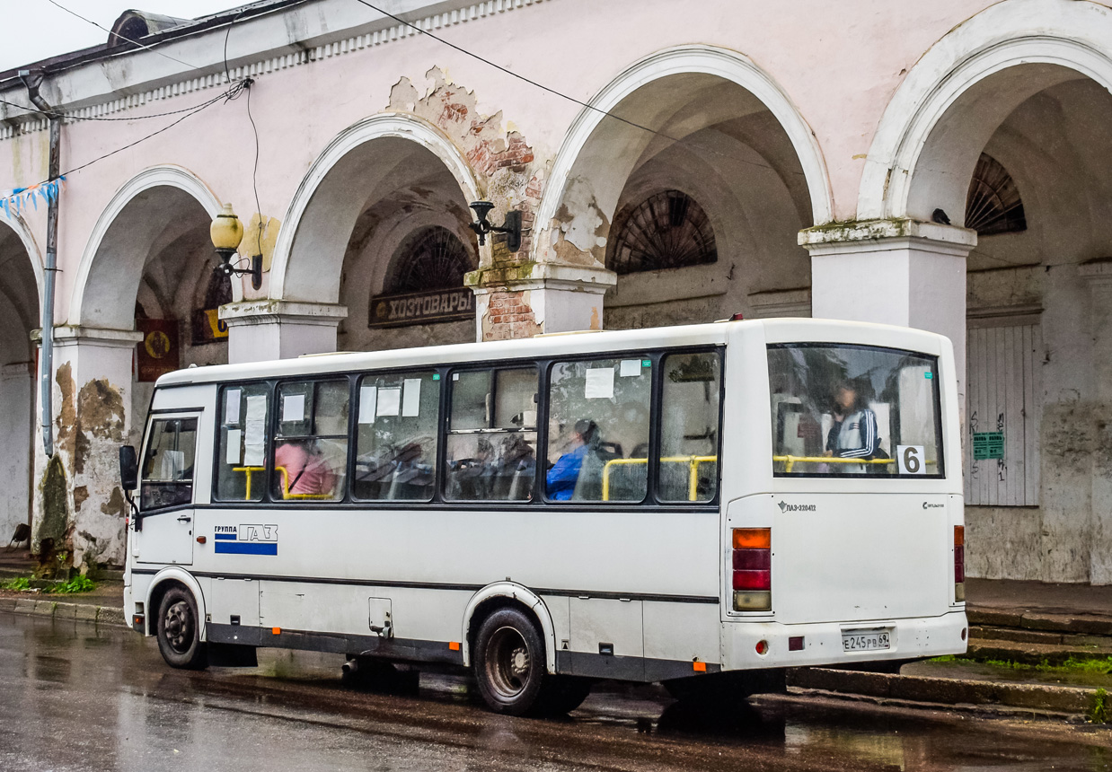 Тверская область, ПАЗ-320412-05 № Е 245 РВ 69