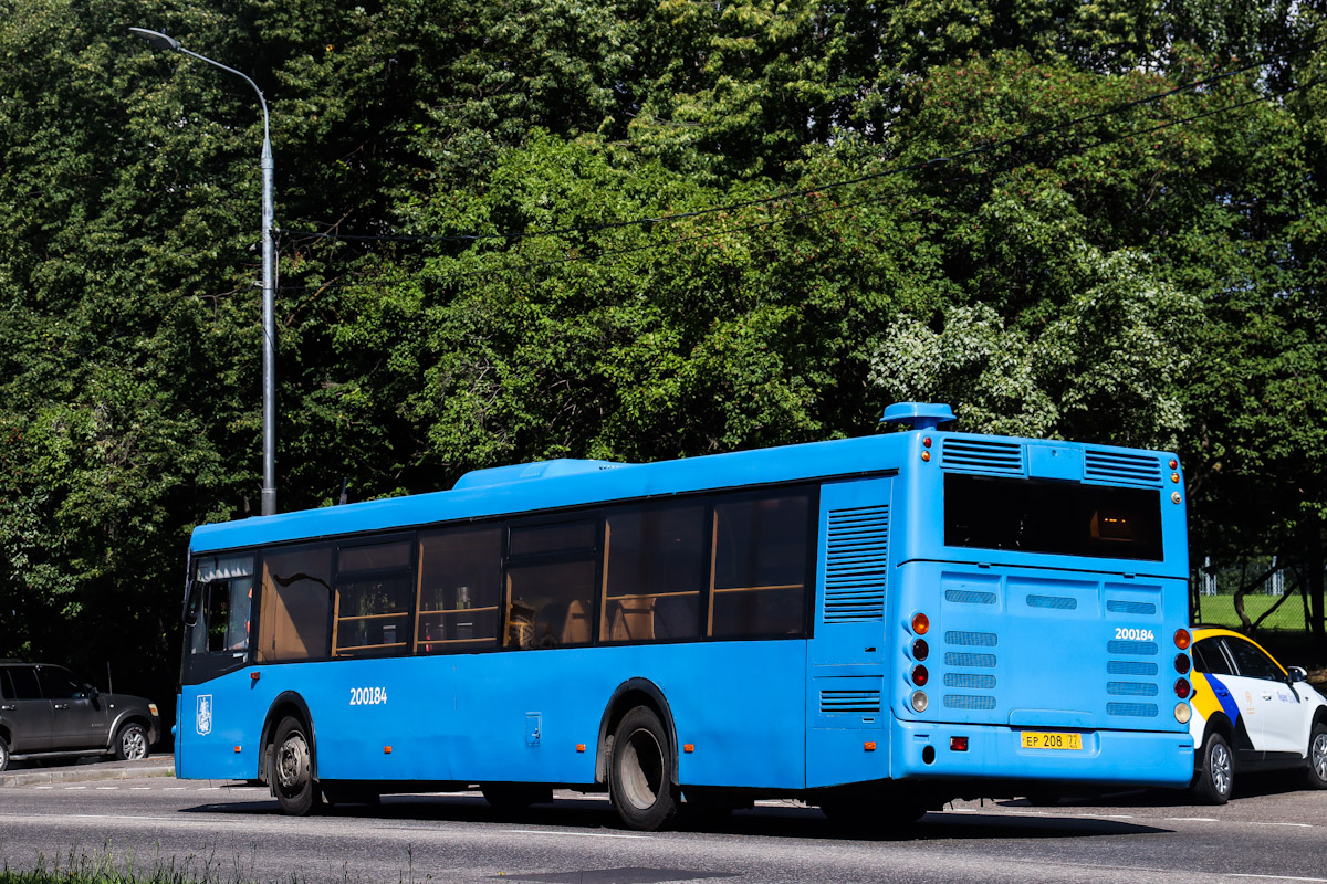 Moscow, LiAZ-5292.22 (2-2-2) # 200184