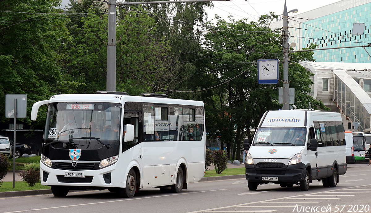 Московская область, ПАЗ-320406-04 "Vector Next" № Е 979 НУ 799; Москва, Нижегородец-2227UU (IVECO Daily) № У 954 КР 77