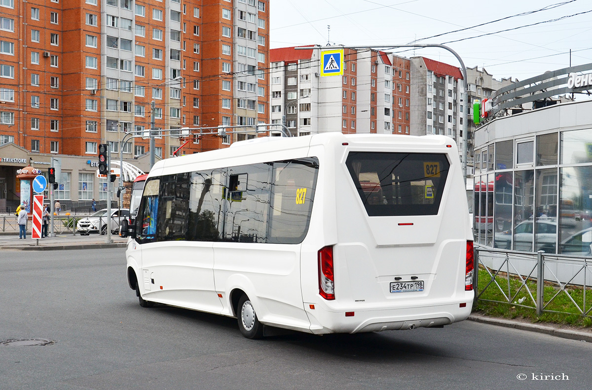 Санкт-Петербург, Нижегородец-VSN700 (IVECO) № Е 234 ТР 198