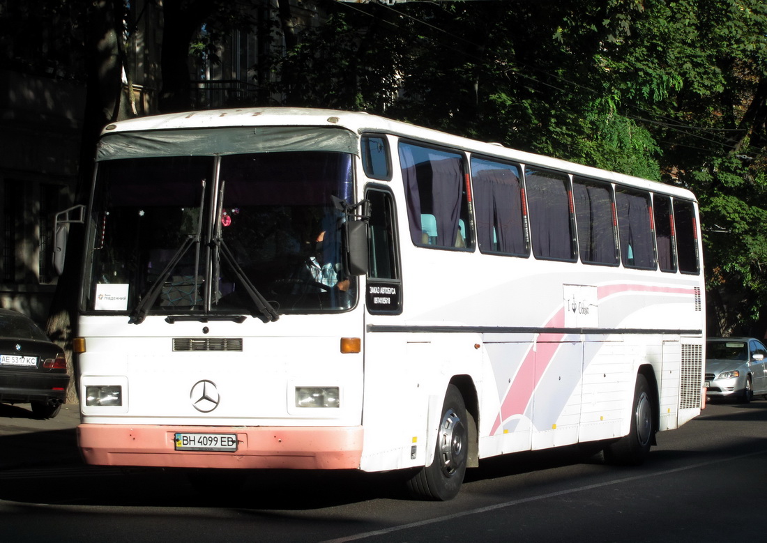 Odessa region, Otomarsan Mercedes-Benz O303 sz.: BH 4099 EB