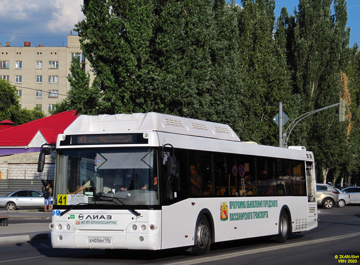 Воронежская область, ЛиАЗ-5292.67 (CNG) № Е 405 ВН 136