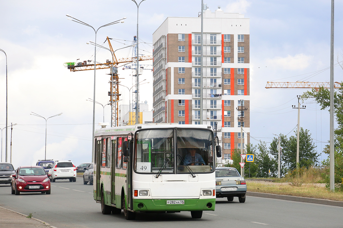 Obwód penzeński, LiAZ-5256.45 Nr Р 282 НА 58