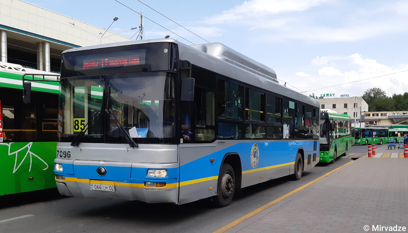 Алматы, Yutong ZK6118HGA № 7096