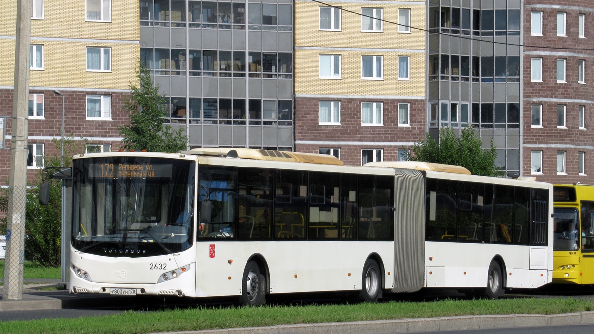 Sankt Petersburg, Volgabus-6271.05 Nr 2632