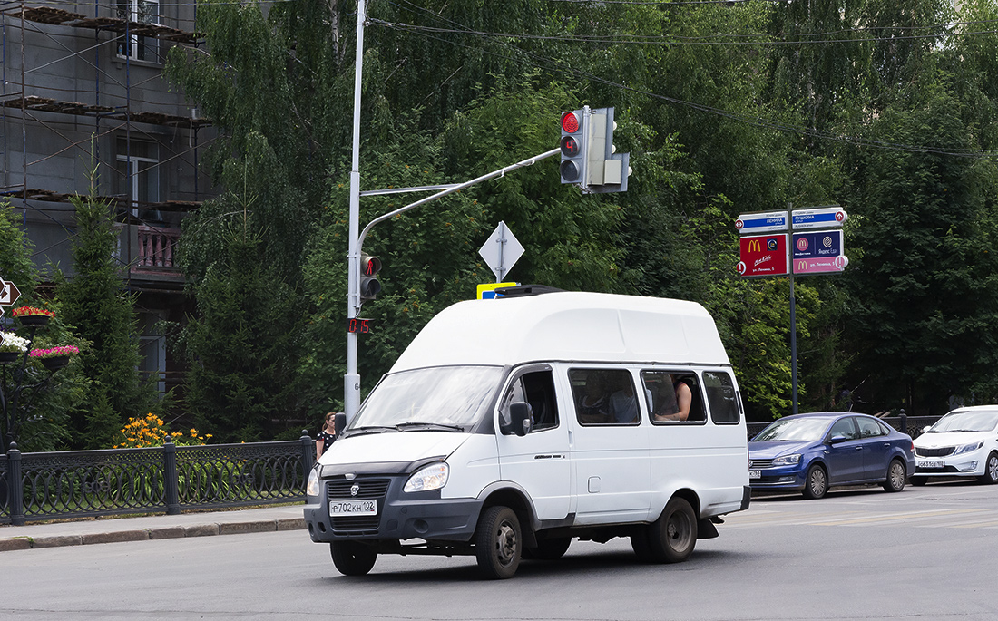 Башкортостан, Луидор-225000 (ГАЗ-322133) № Р 702 КН 102