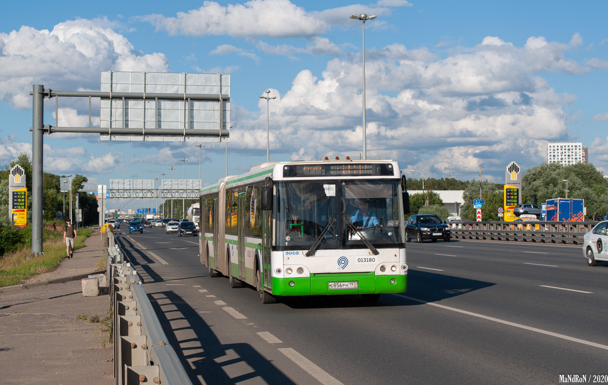 Москва, ЛиАЗ-6213.21 № 010871