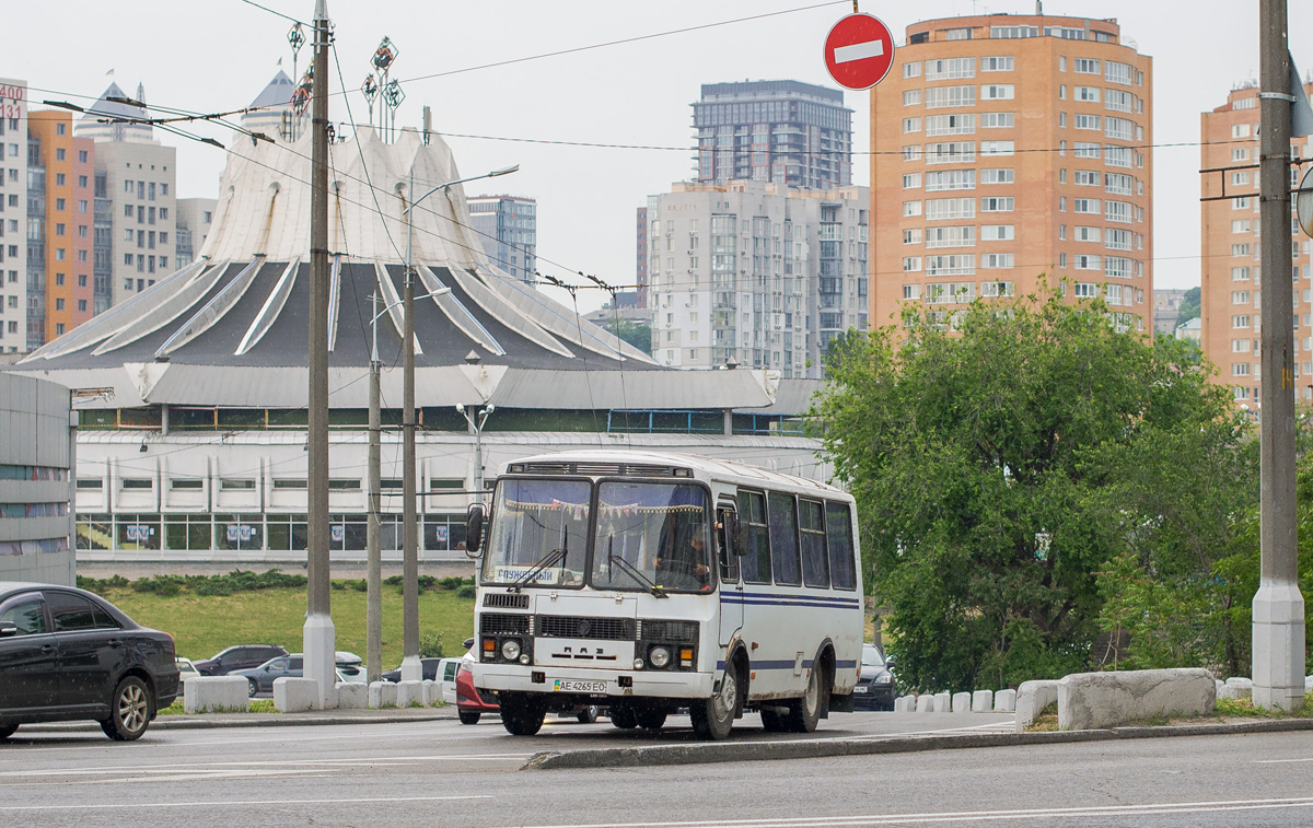 Obwód dniepropetrowski, PAZ-3205-110 Nr AE 4265 EO