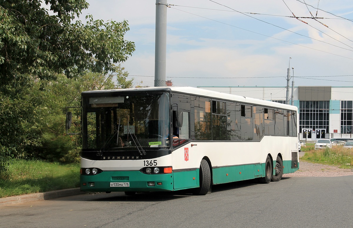 Санкт-Петербург, Волжанин-6270.00 № 1365