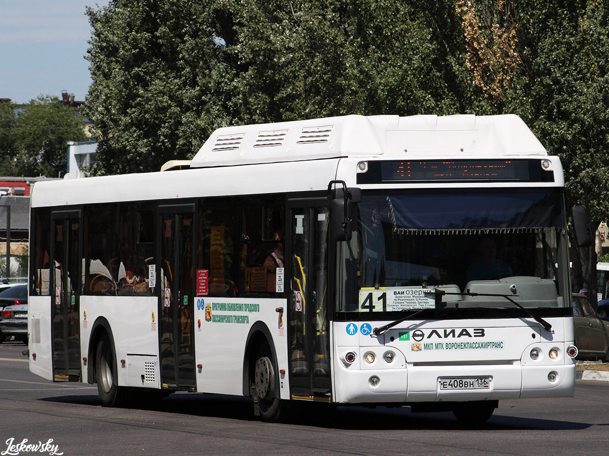 Воронежская область, ЛиАЗ-5292.67 (CNG) № Е 408 ВН 136