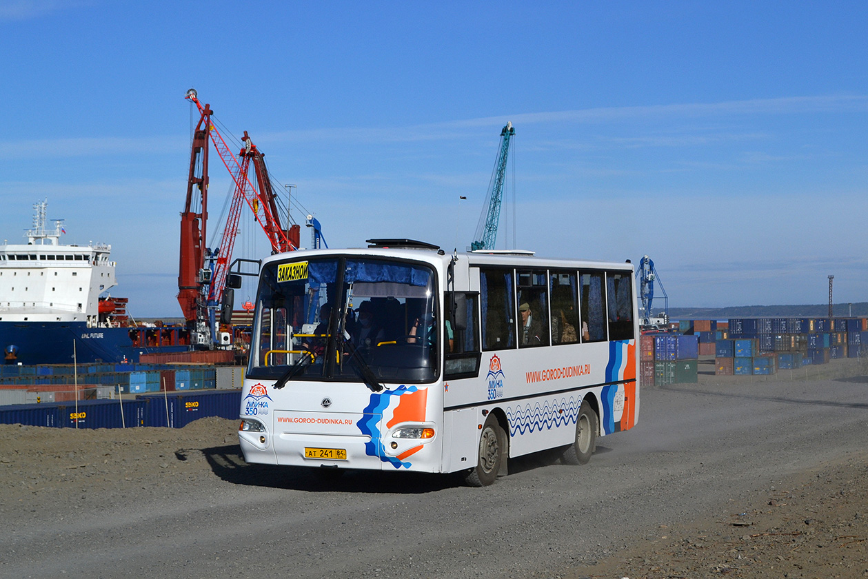 Красноярский край, КАвЗ-4235-11 (2-2) № 126