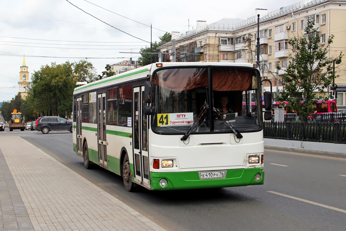 Пермский край, ЛиАЗ-5293.53 № Е 410 РН 76