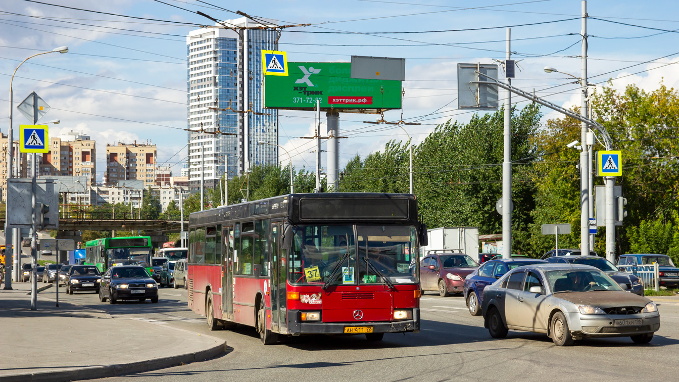 Свердловская область, Mercedes-Benz O405N2 № АН 411 72