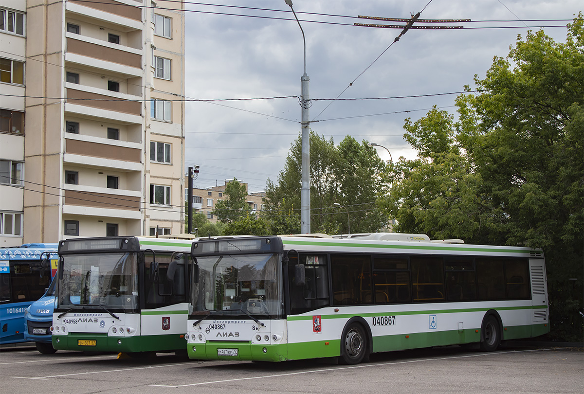 Moskau, LiAZ-5292.22 (2-2-2) Nr. 040867