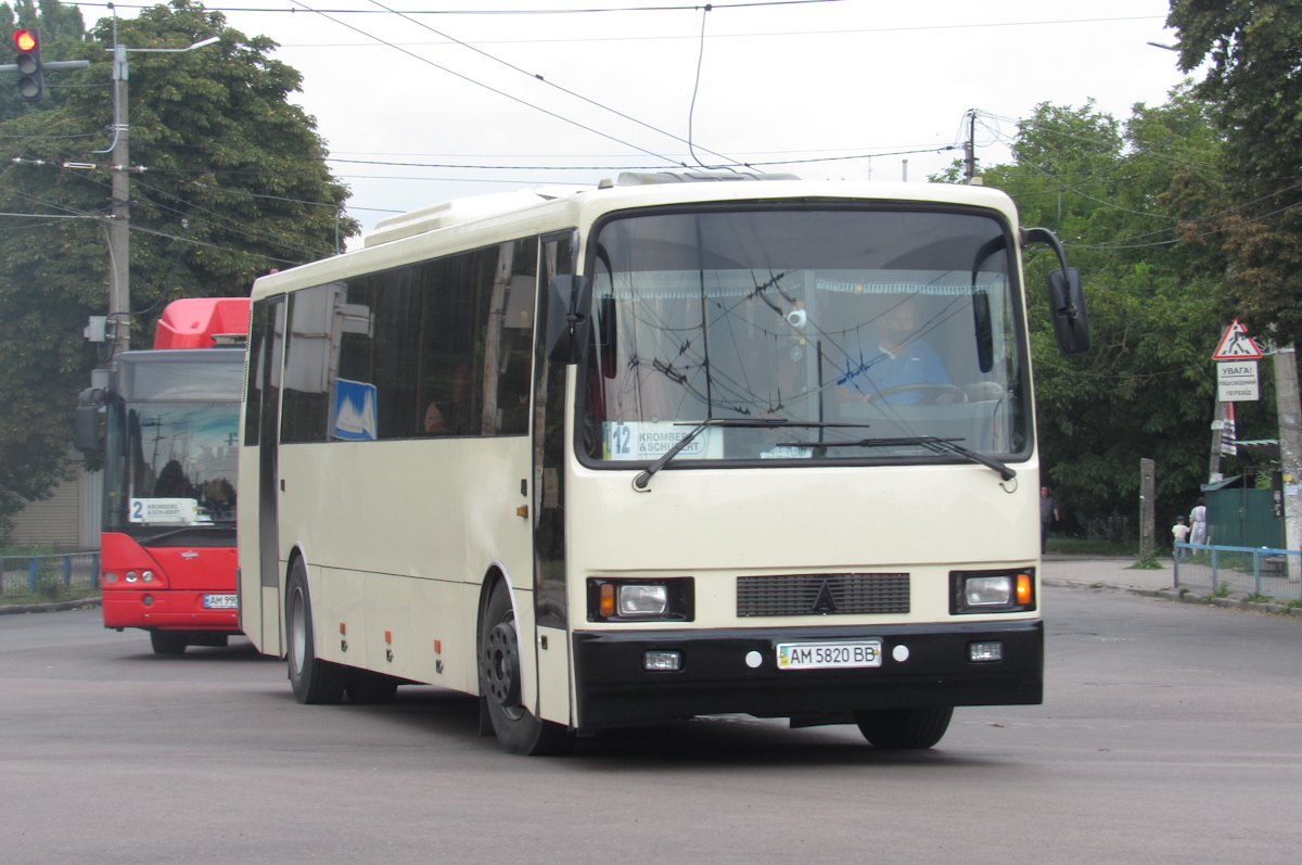 Житомирская область, ЛАЗ-5207FL "Лайнер-12" № AM 5820 BB