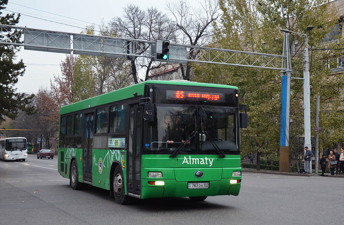 Алматы, Yutong ZK6108HGH № 783 DA 02