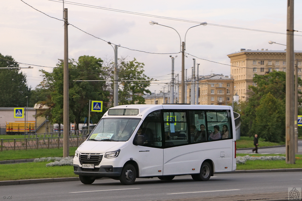 Санкт-Петербург, ГАЗ-A68R52 City № О 686 ЕР 198