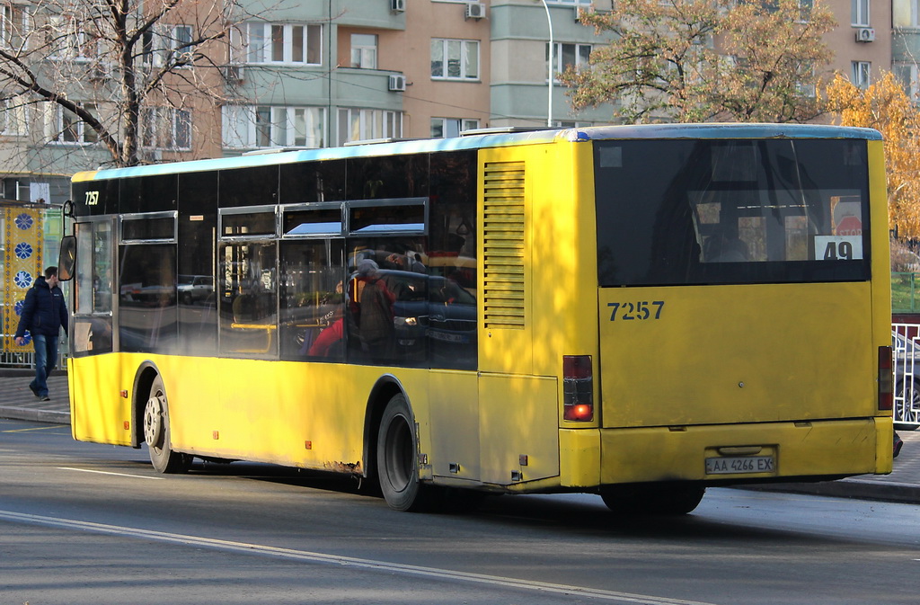 Киев, ЛАЗ A183D1 № 7257