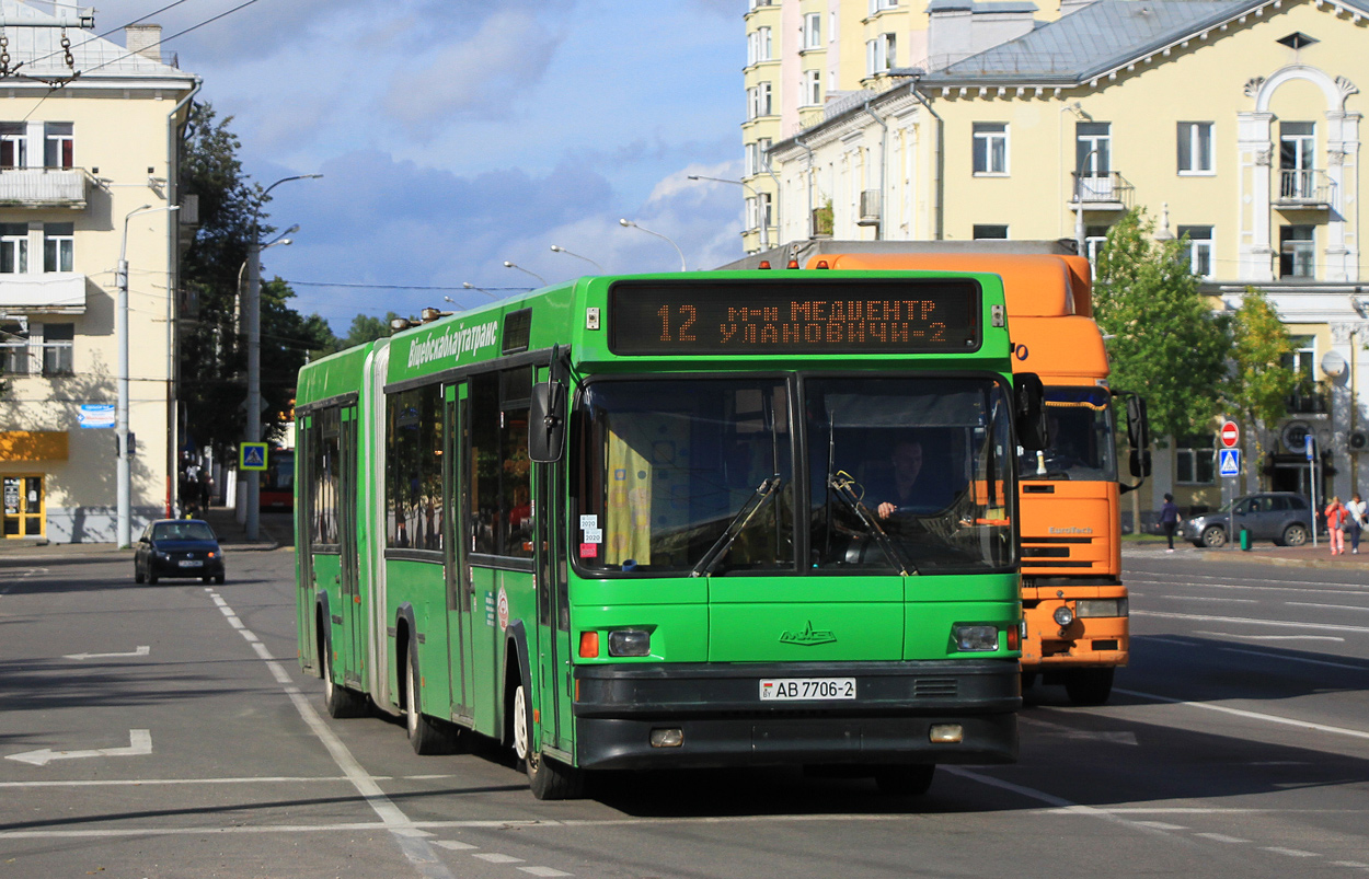 Vitebsk region, MAZ-105.065 # 011118