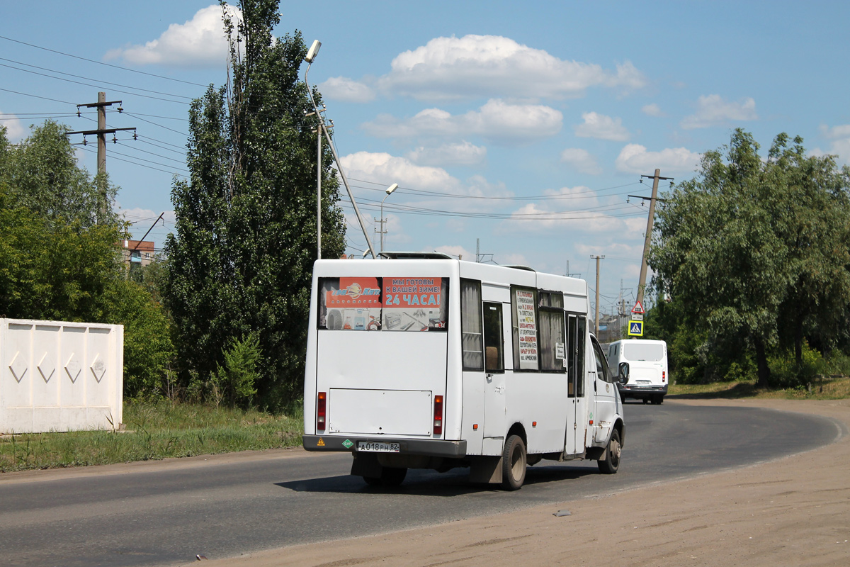 Омская область, Рута 22 № А 018 РН 82