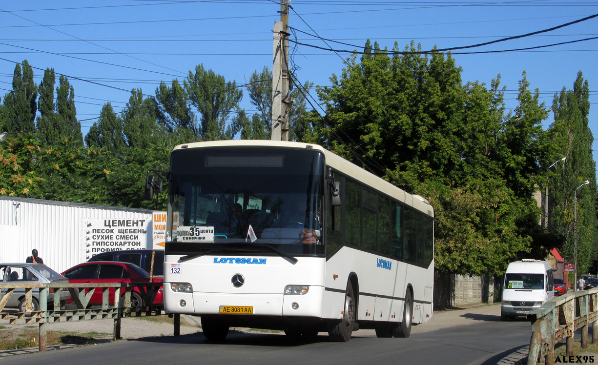 Днепропетровская область, Mercedes-Benz O345 Conecto H № 132