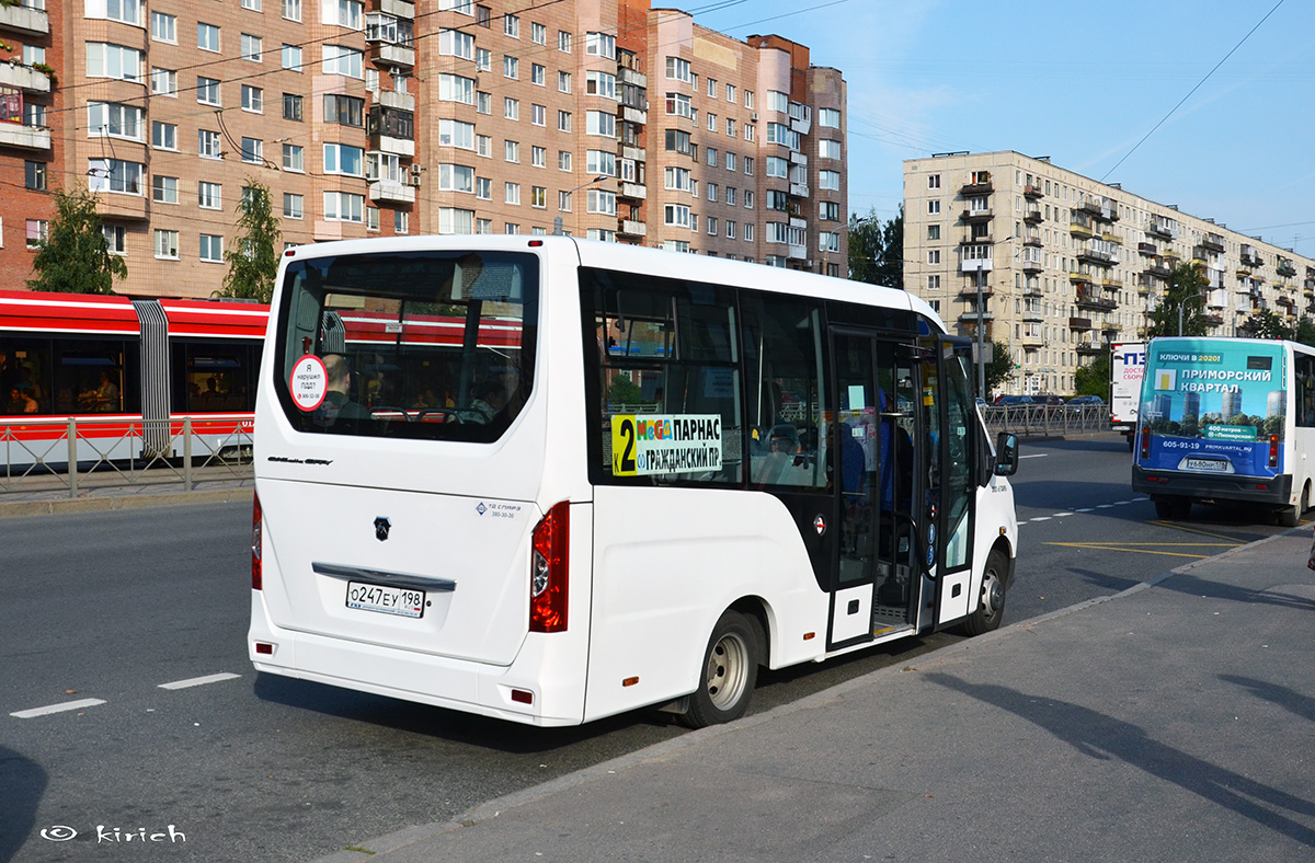 Санкт-Петербург, ГАЗ-A68R52 City № О 247 ЕУ 198