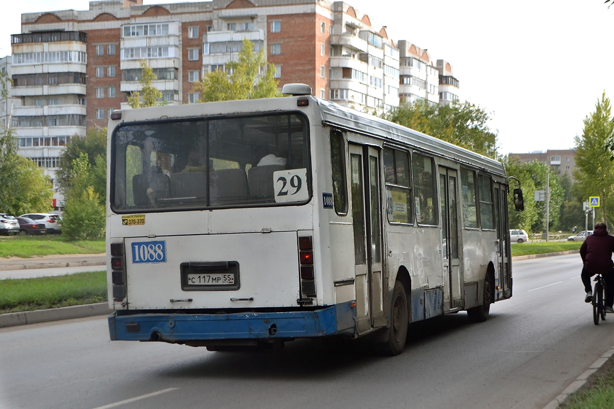 Obwód omski, LiAZ-5256.40 Nr 1088