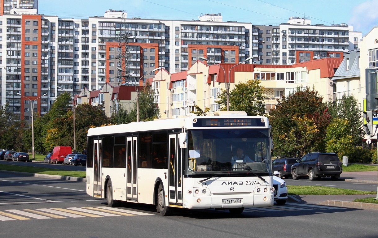 Санкт-Петербург, ЛиАЗ-5292.60 № 2396