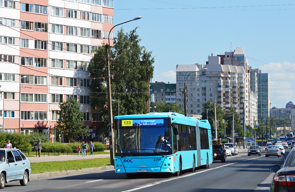 Санкт-Петербург, МАЗ-216.066 № 2354