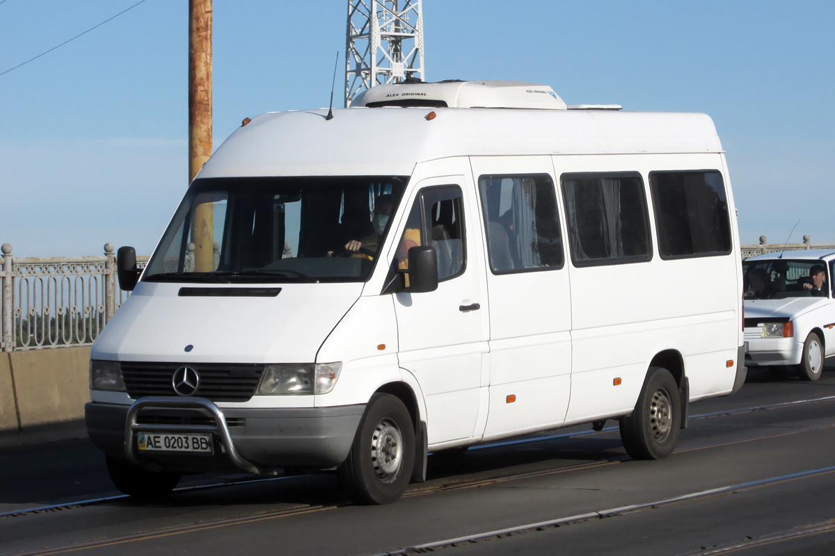 Dnepropetrovsk region, Mercedes-Benz Sprinter W903 312D sz.: AE 0203 BB