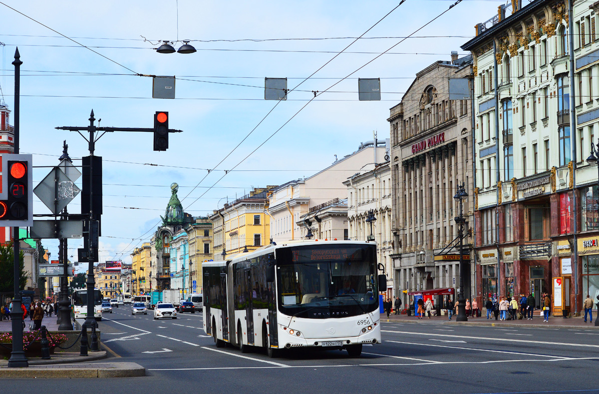 Sankt Petersburg, Volgabus-6271.05 Nr 6956