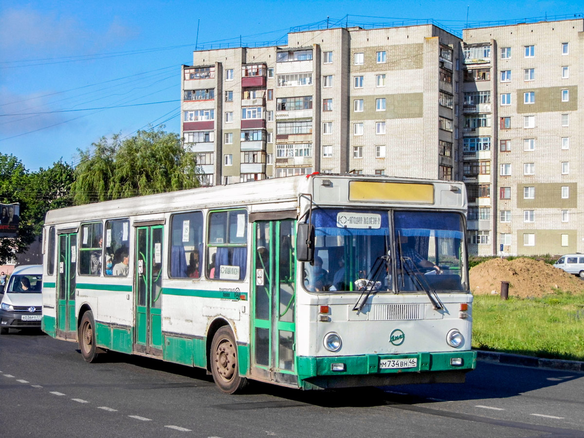 Курская область, ЛиАЗ-5256.25 № М 734 ВН 46