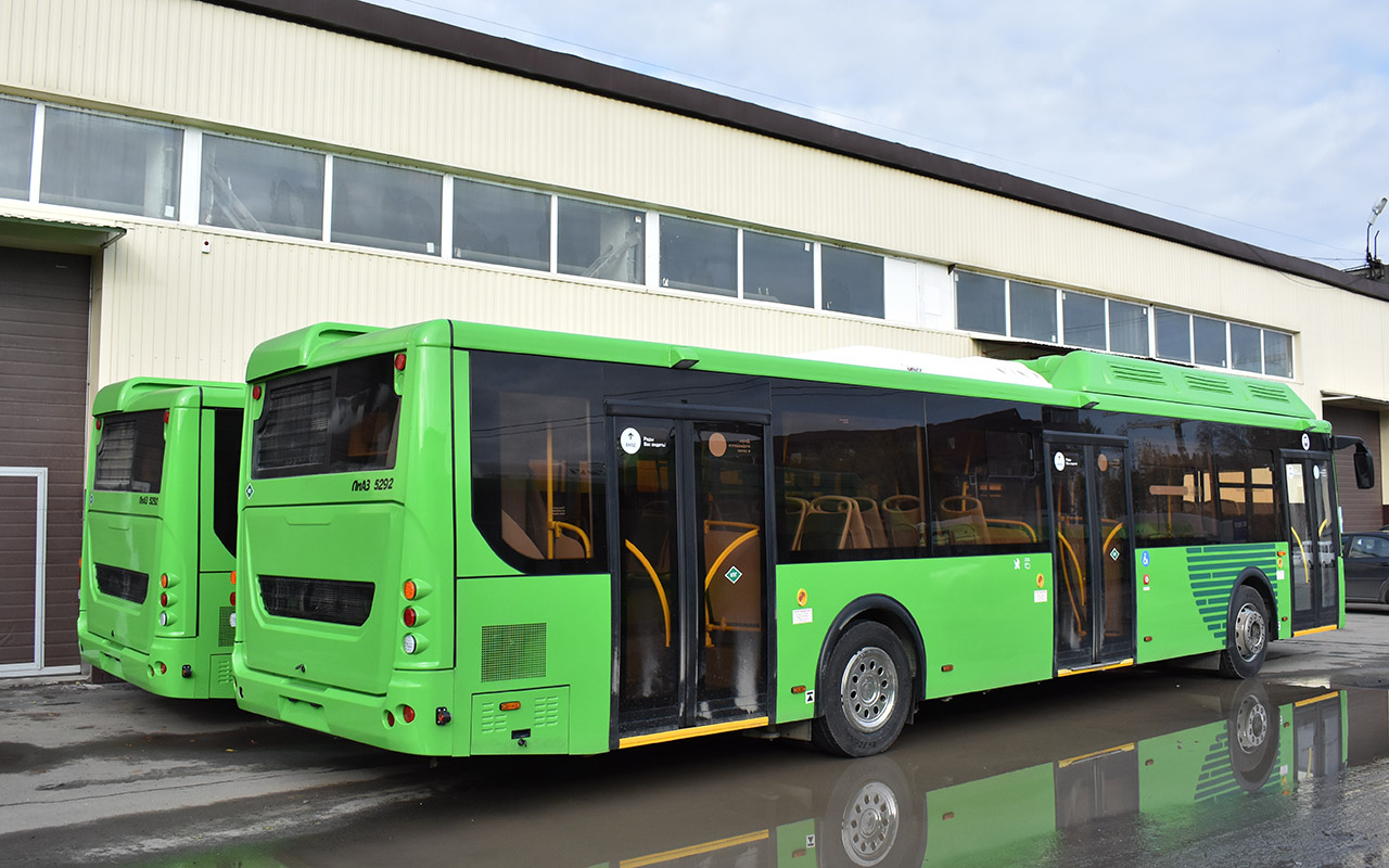 Tumen region, LiAZ-5292.67 (CNG) # 2492; Tumen region — New bus