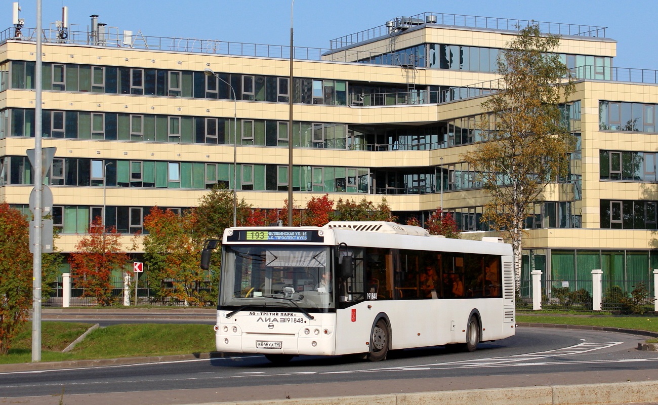 Санкт-Петербург, ЛиАЗ-5292.65 № В 848 ХА 198