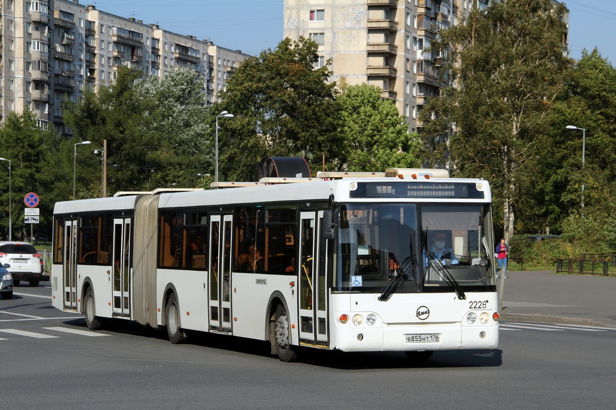 Санкт-Петербург, ЛиАЗ-6213.20 № 2228