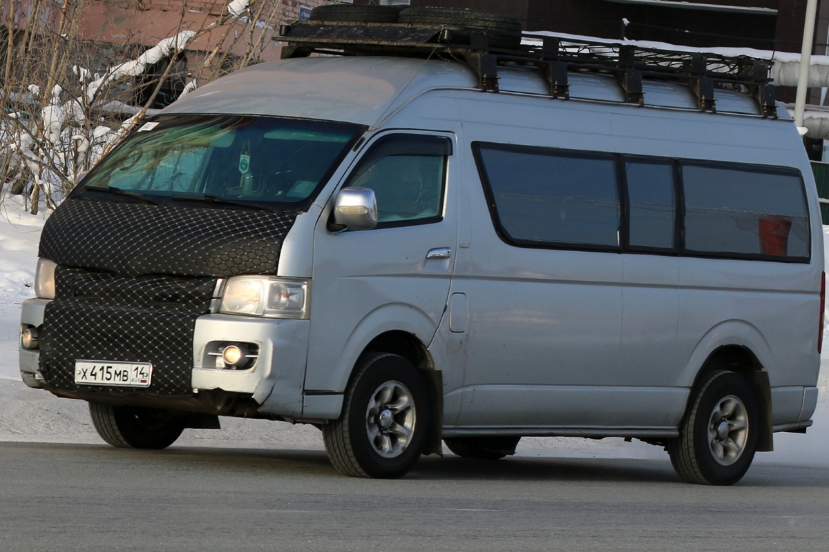 Саха (Якутия), Toyota HiAce TRH223L № Х 415 МВ 14