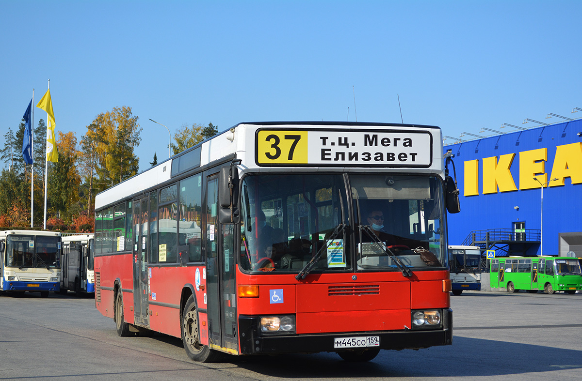 Свердловская область, Mercedes-Benz O405N2 № М 445 СО 159