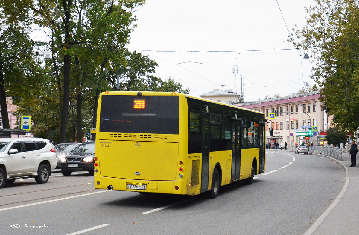 Санкт-Петербург, Golden Dragon XML6125CR № В 073 МУ 178