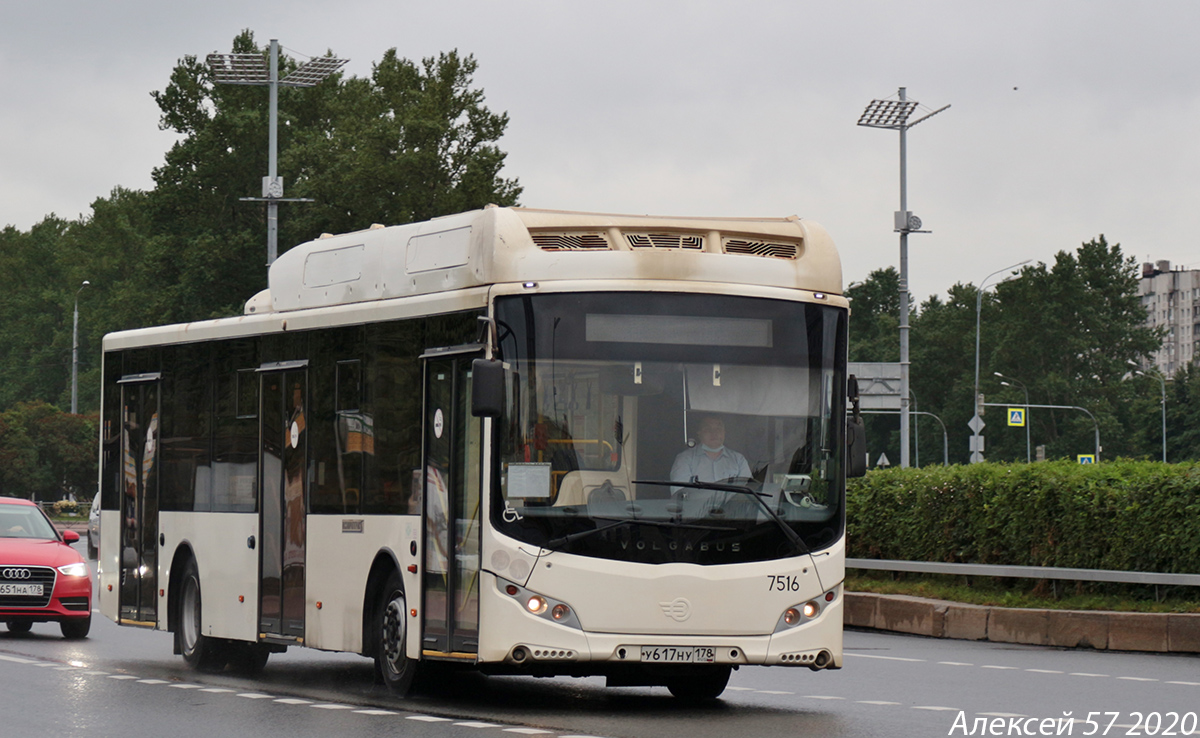 Sankt Petersburg, Volgabus-5270.G2 (CNG) Nr 7516