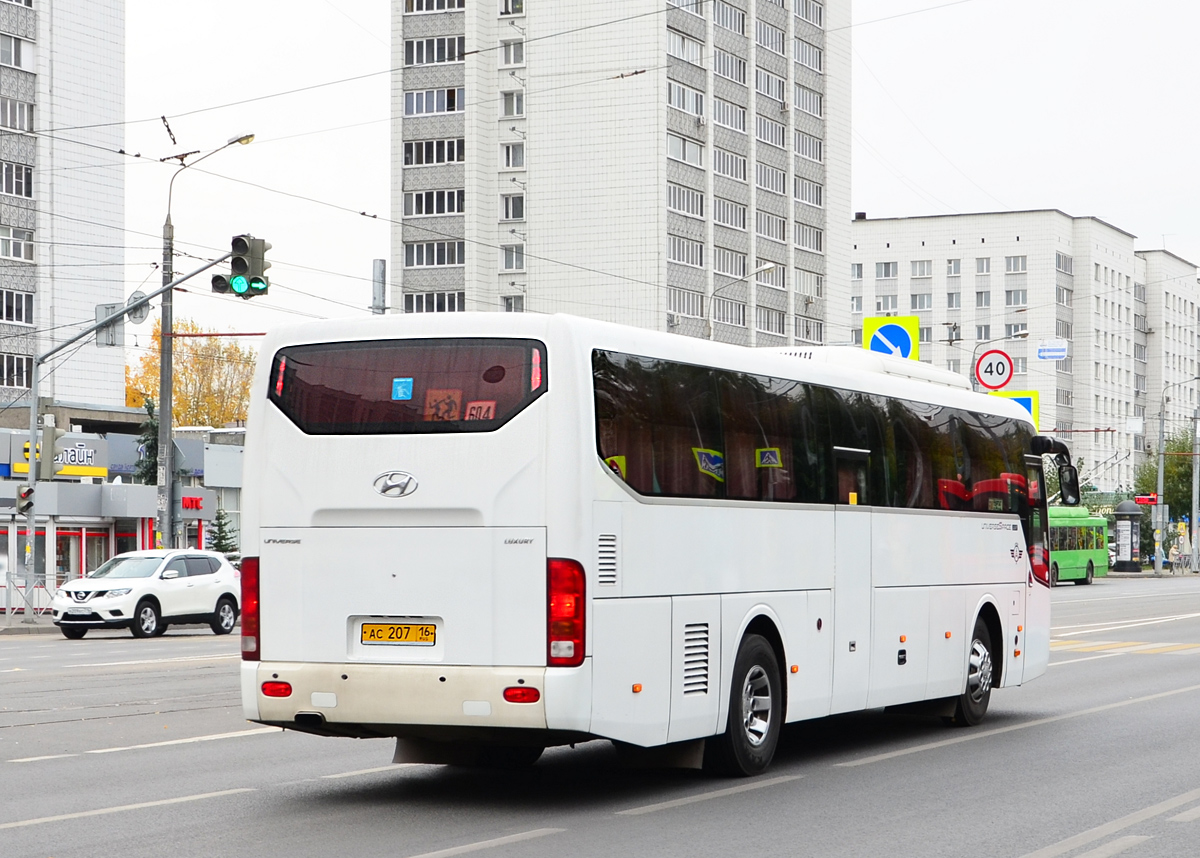 Татарстан, Hyundai Universe Space Luxury № АС 207 16