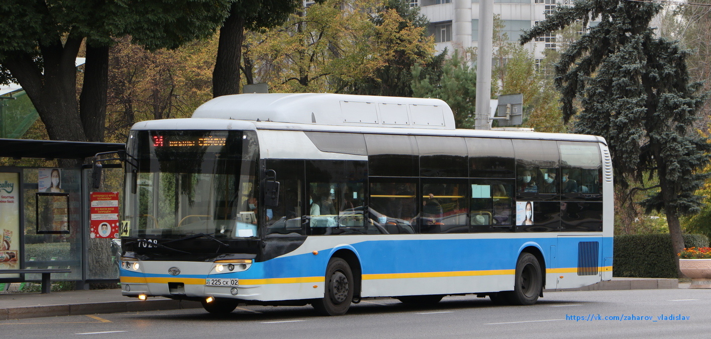 Алматы, Guilin Daewoo GDW6126CNG (СемАЗ) № 7028