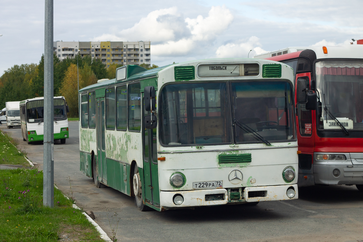 Тюменская область, Mercedes-Benz O305 № Т 229 РА 72