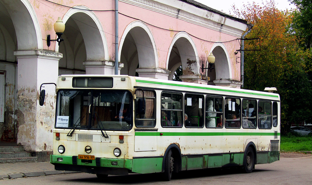 Тверская область, ЛиАЗ-5256.35 № АА 916 69